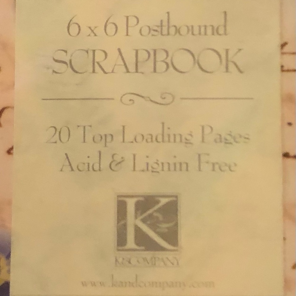 K&Company 6x6 Postbound Scrapbook with 20 Top Loading Pages - NWOT - Picture 3 of 8